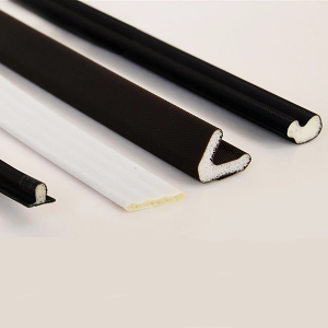 Rubber seal strip for door and window