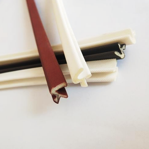 Rubber seal strip for door and window