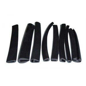 Rubber seal strip for door and window