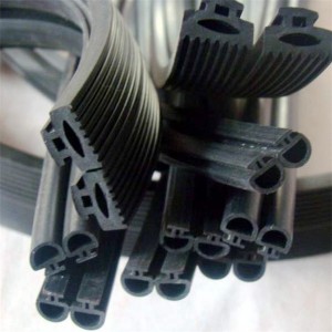 Rubber seal strip