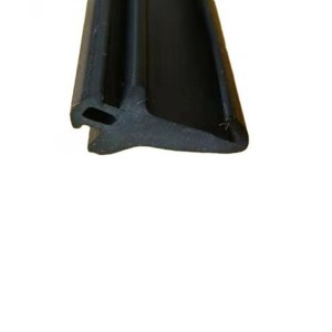 Rubber seal strip for door and window
