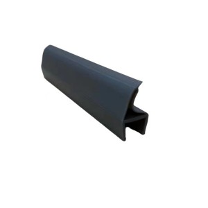Rubber seal strip for door and window